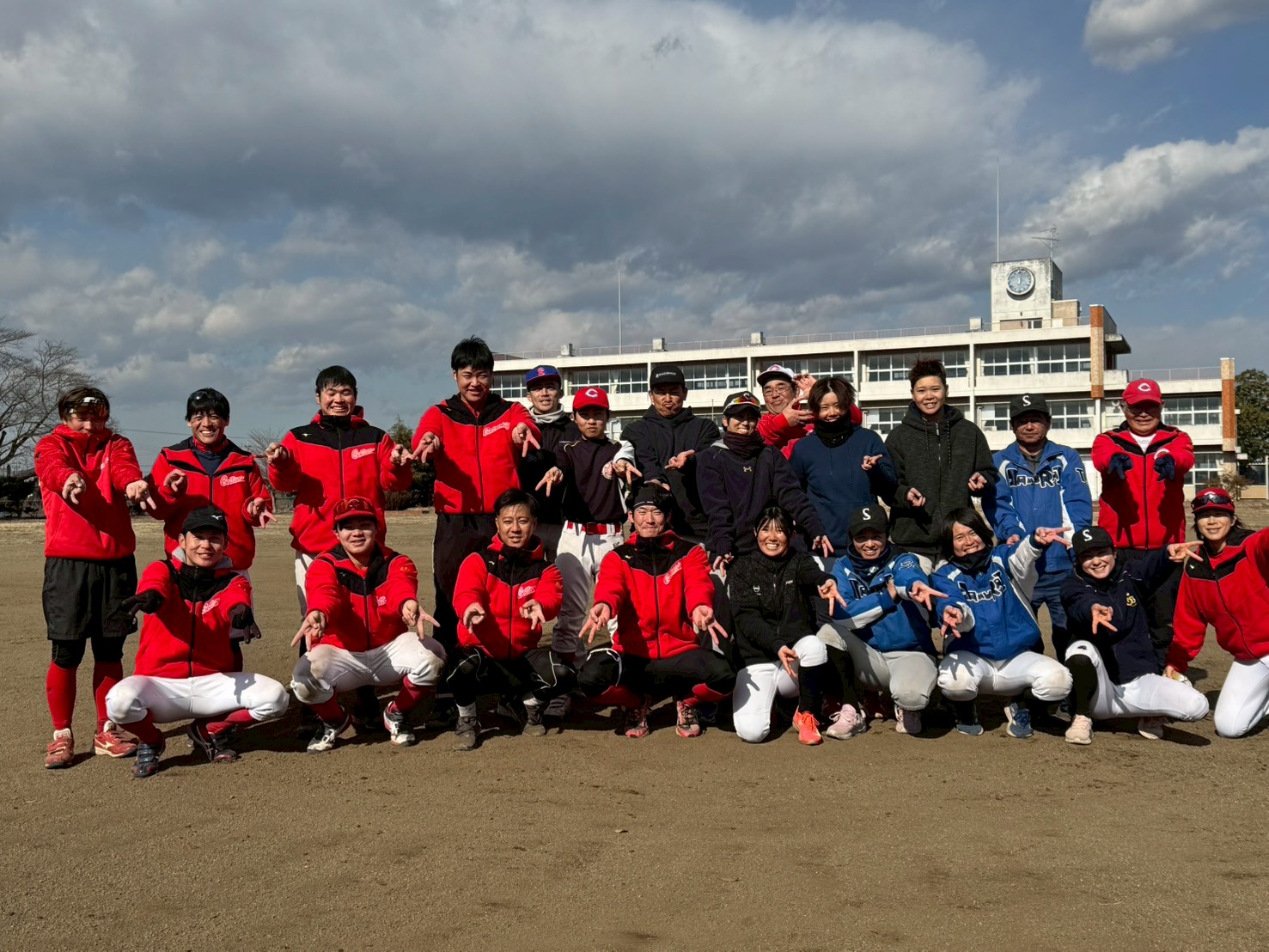 女子硬式野球チーム「侍」さんと合同練習